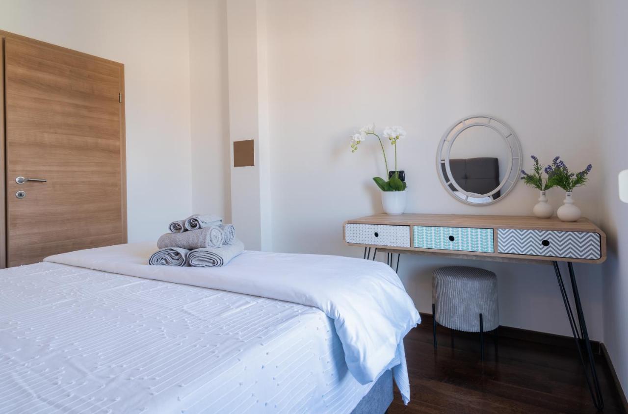Penthouse Gea Apartment Premantura Exterior foto