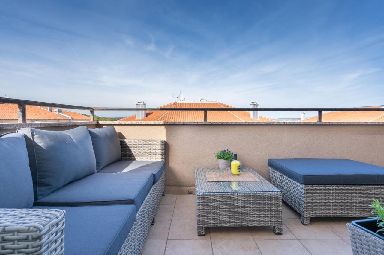 Penthouse Gea Apartment Premantura Exterior foto